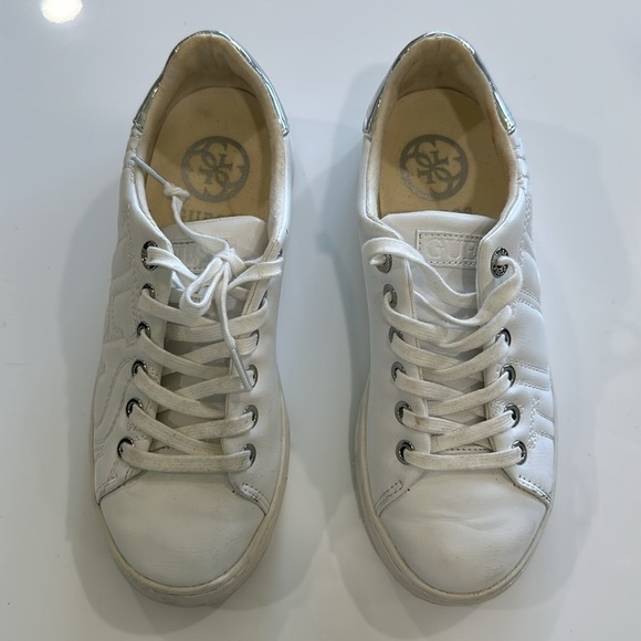 Guess white sneakers - Picture 3 of 5